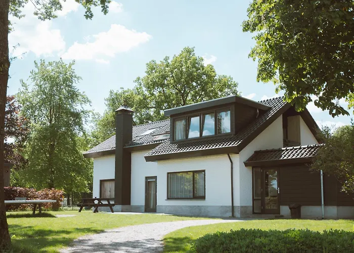 Villa Groepsvilla | 24 Personen Voorthuizen